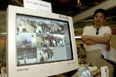 公共安全產(chǎn)品長(zhǎng)春展銷 高科技產(chǎn)品紛紛亮相(多圖)